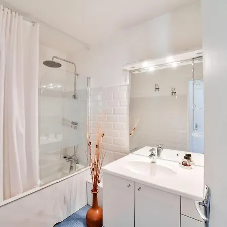 Guestready - Serene Retreat With A Terrace Paris