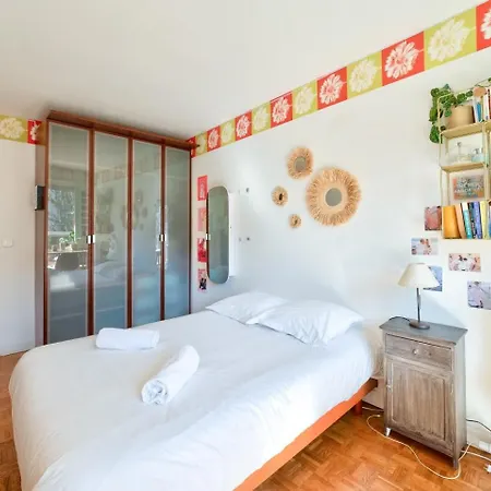 Guestready - Serene Retreat With A Terrace Apartment Paris